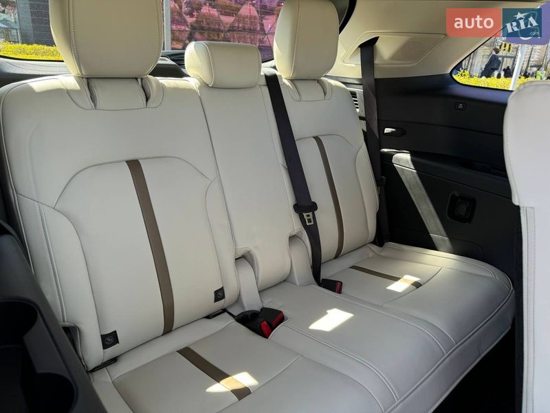 Внедорожник / Кроссовер Mazda CX-90 2024 в Киеве