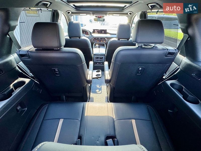 Внедорожник / Кроссовер Mazda CX-90 2024 в Киеве