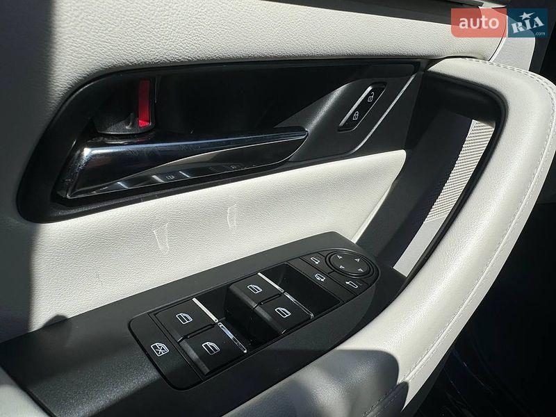 Внедорожник / Кроссовер Mazda CX-90 2024 в Киеве