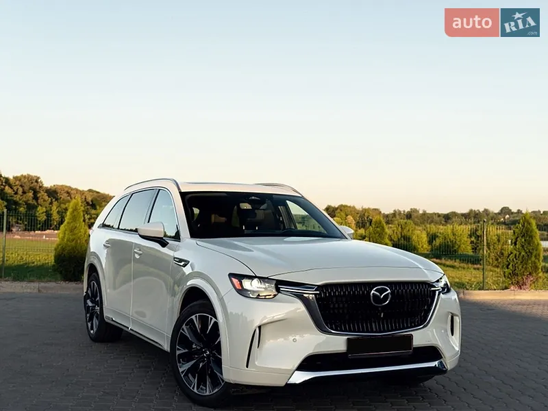 Mazda CX-90 2025