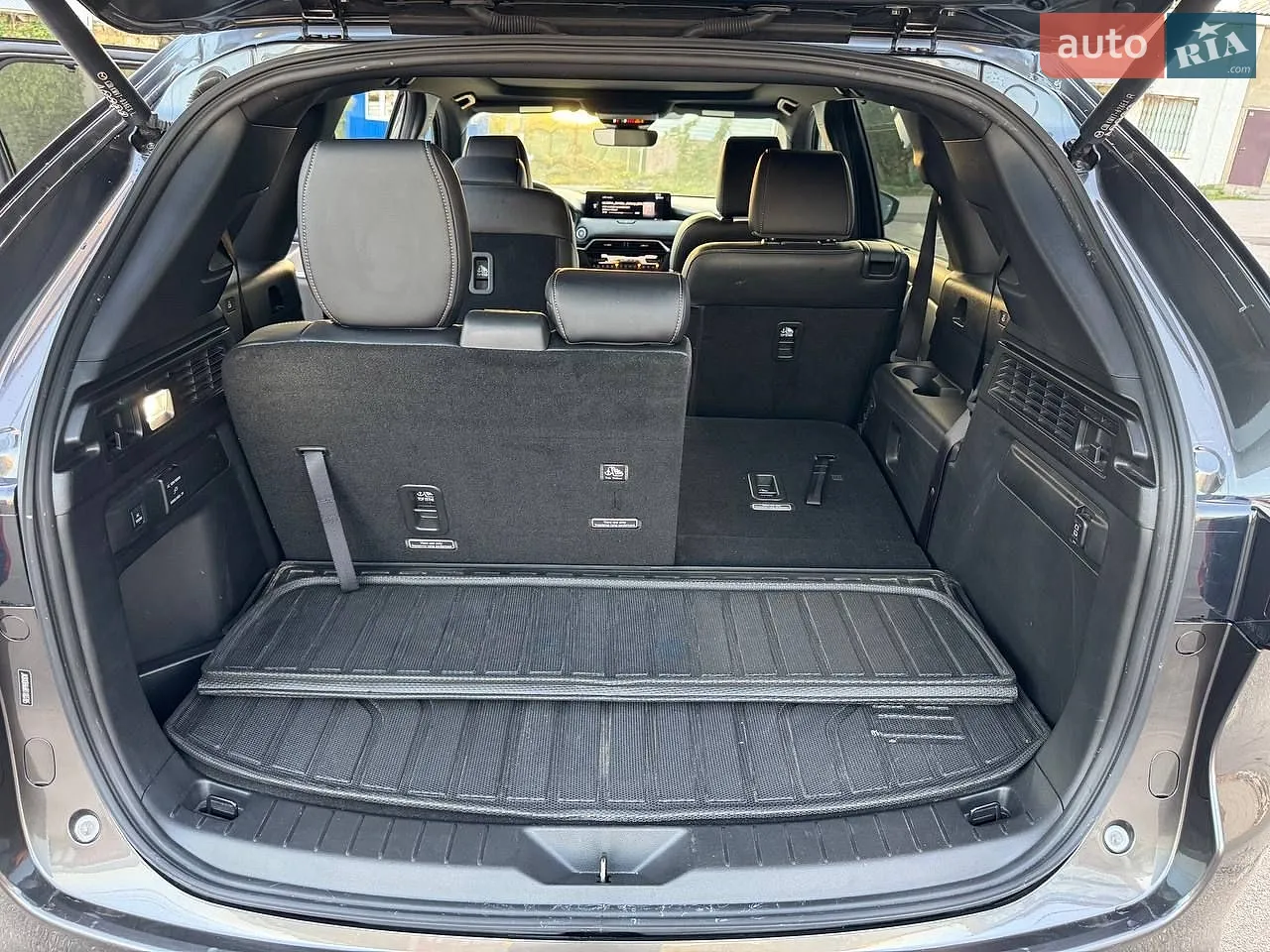 2025 Mazda CX-90 - мініатюра 10