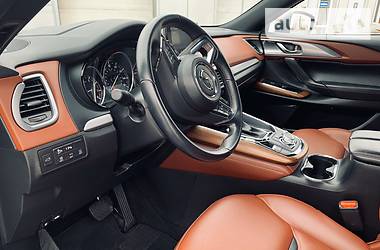 Позашляховик / Кросовер Mazda CX-9 2017 в 