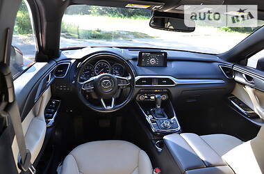 Позашляховик / Кросовер Mazda CX-9 2016 в 