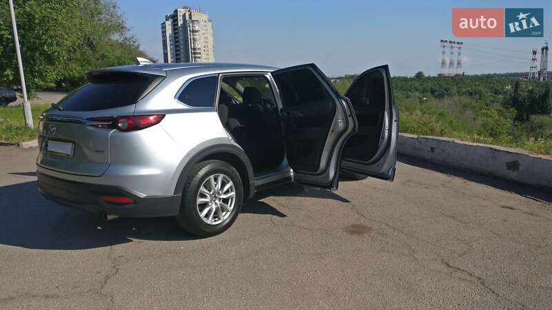 Внедорожник / Кроссовер Mazda CX-9 2016 в Запорожье