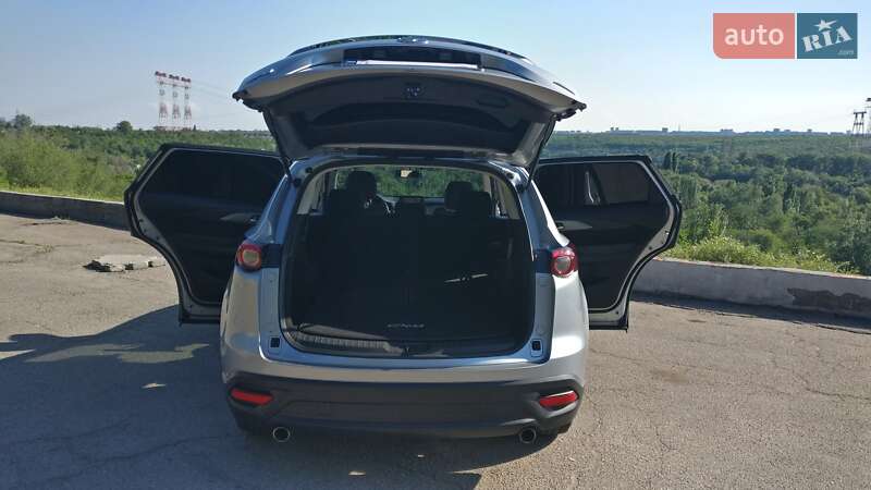 Внедорожник / Кроссовер Mazda CX-9 2016 в Запорожье
