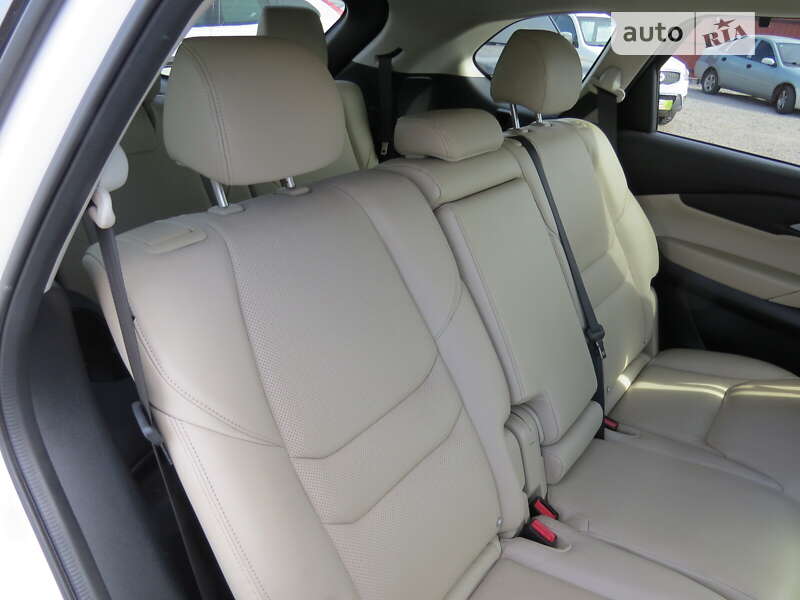 Внедорожник / Кроссовер Mazda CX-9 2017 в Кропивницком