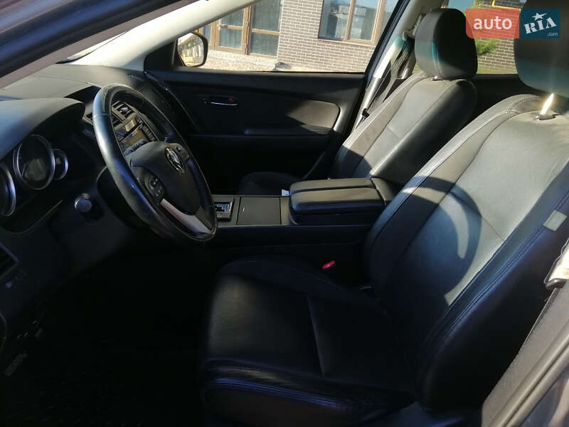 Позашляховик / Кросовер Mazda CX-9 2014 в Умані