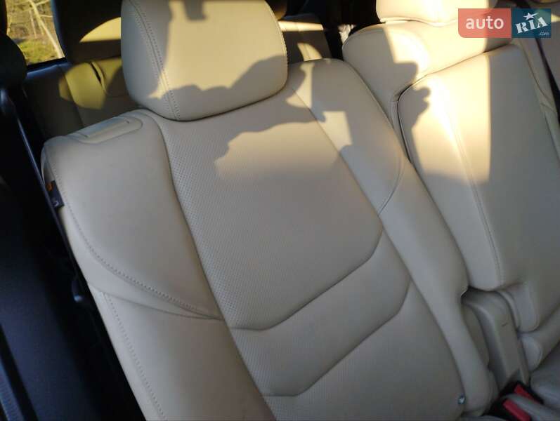 Внедорожник / Кроссовер Mazda CX-9 2018 в Шептицькому
