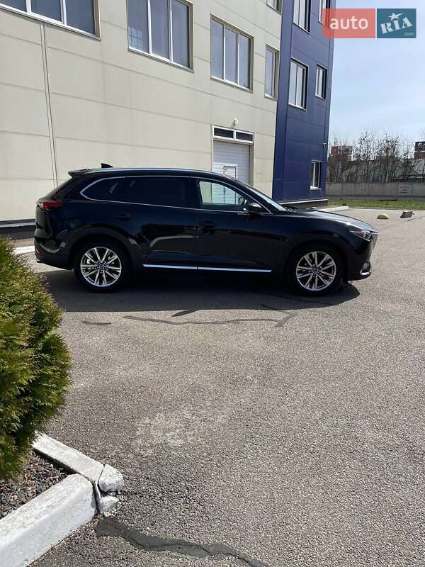 Внедорожник / Кроссовер Mazda CX-9 2016 в Киеве