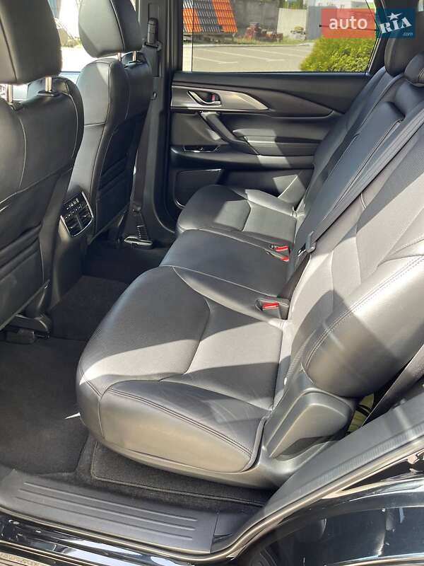 Внедорожник / Кроссовер Mazda CX-9 2016 в Киеве