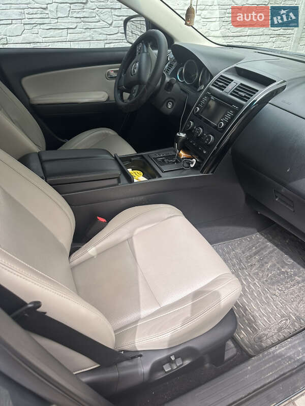 Внедорожник / Кроссовер Mazda CX-9 2012 в Днепре