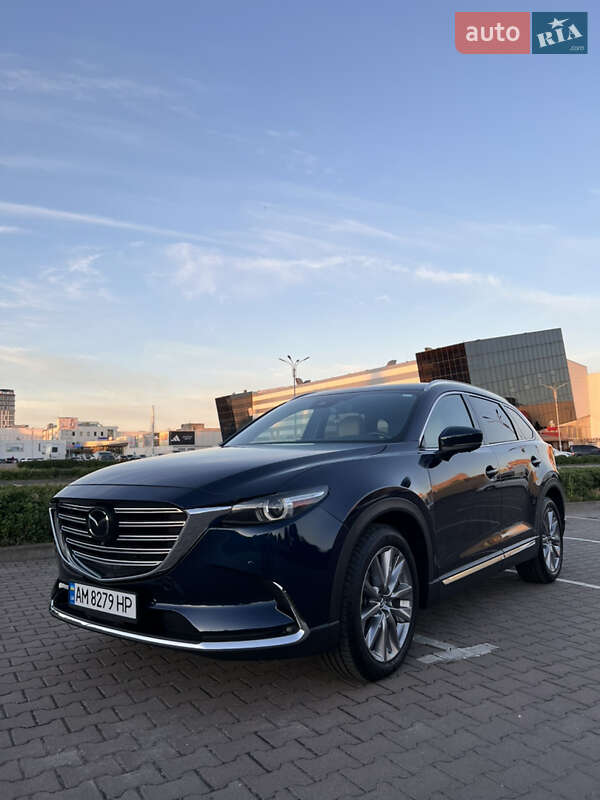 Позашляховик / Кросовер Mazda CX-9 2020 в 