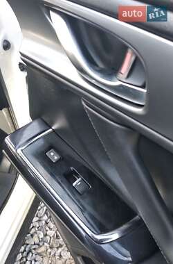 Внедорожник / Кроссовер Mazda CX-9 2016 в 
