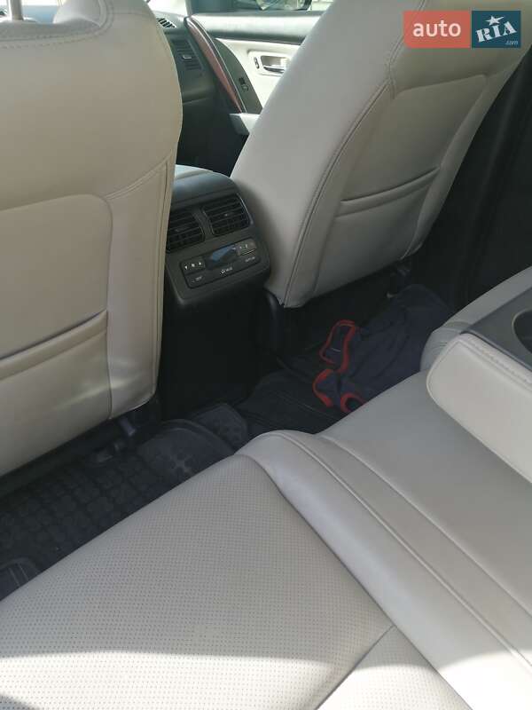 Внедорожник / Кроссовер Mazda CX-9 2012 в Новомосковске