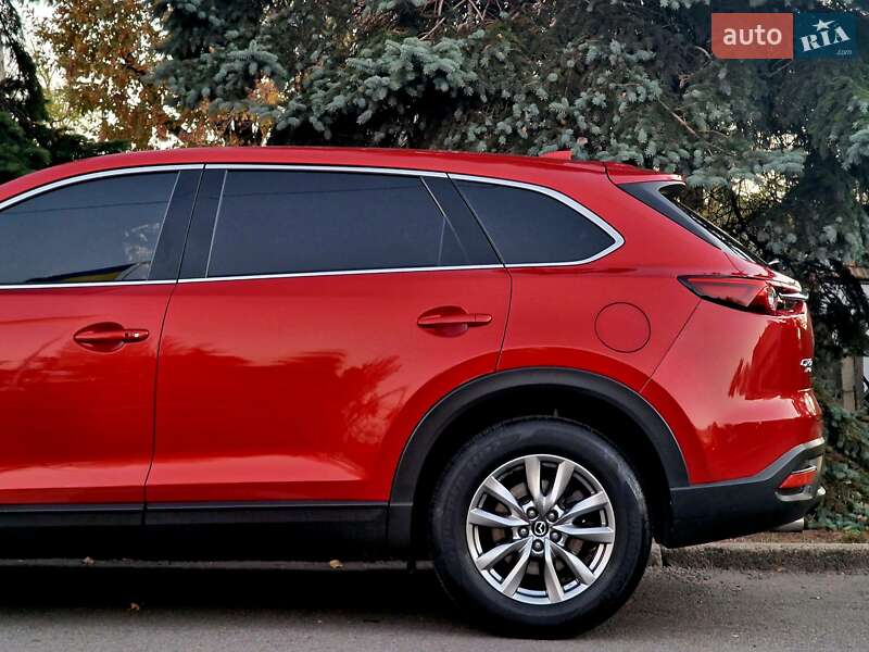 Внедорожник / Кроссовер Mazda CX-9 2016 в Николаеве