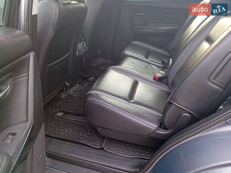 Внедорожник / Кроссовер Mazda CX-9 2007 в Староконстантинове