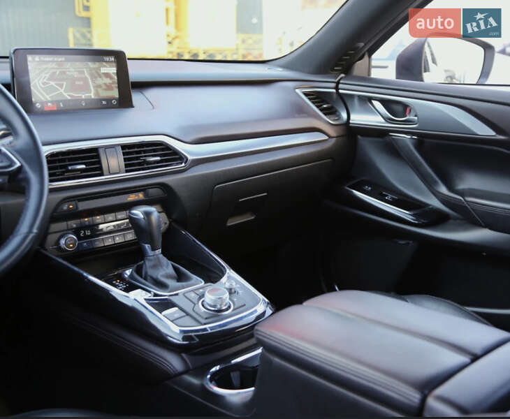 Внедорожник / Кроссовер Mazda CX-9 2018 в Киеве