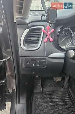 Позашляховик / Кросовер Mazda CX-9 2018 в 