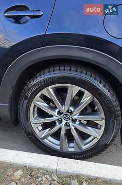 Позашляховик / Кросовер Mazda CX-9 2018 в 