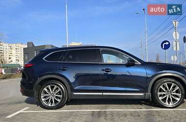 Позашляховик / Кросовер Mazda CX-9 2018 в 