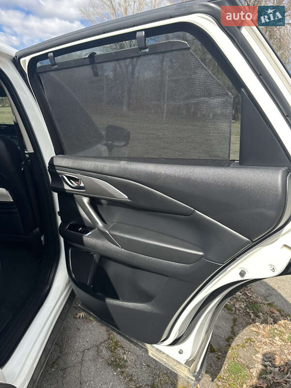 Внедорожник / Кроссовер Mazda CX-9 2018 в Кривом Роге