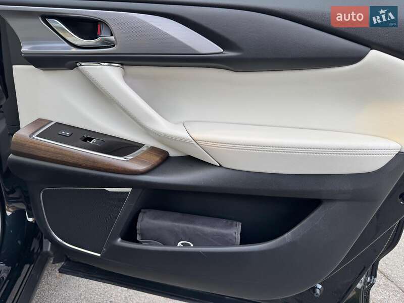 Внедорожник / Кроссовер Mazda CX-9 2022 в Киеве