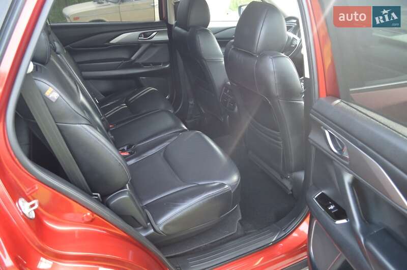 Позашляховик / Кросовер Mazda CX-9 2018 в Бродах