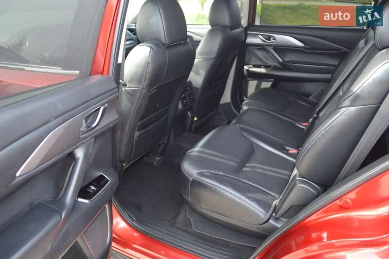 Позашляховик / Кросовер Mazda CX-9 2018 в Бродах