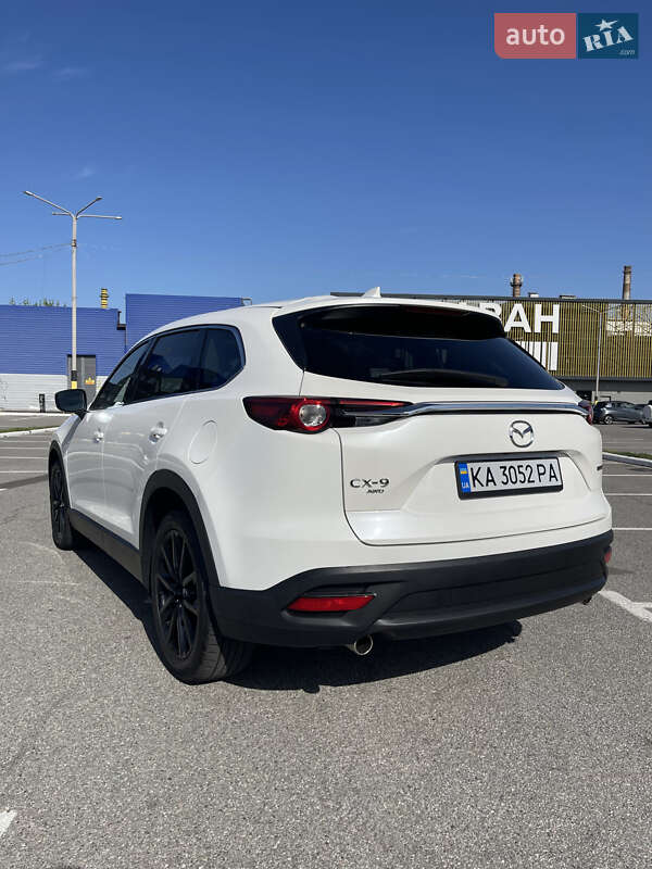 Внедорожник / Кроссовер Mazda CX-9 2022 в Киеве