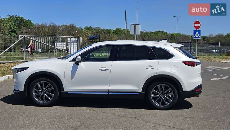 Позашляховик / Кросовер Mazda CX-9 2020 в 