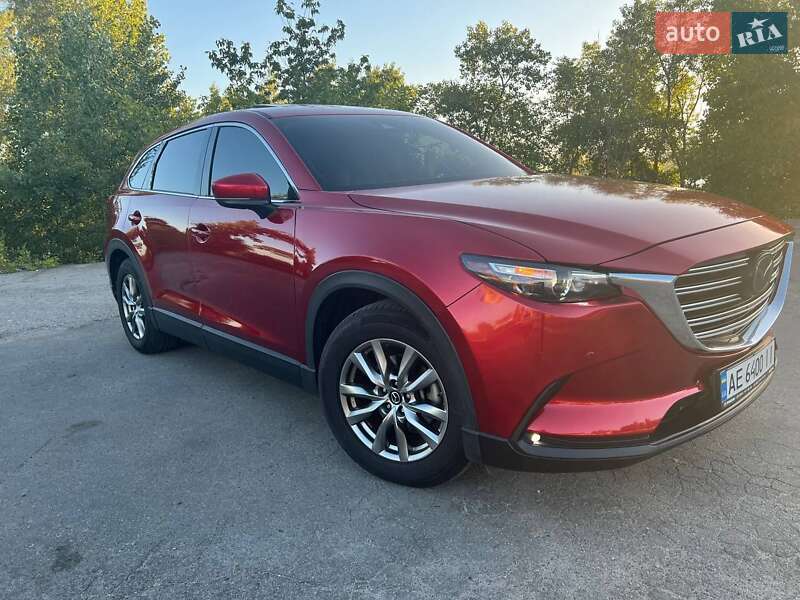Позашляховик / Кросовер Mazda CX-9 2017 в 