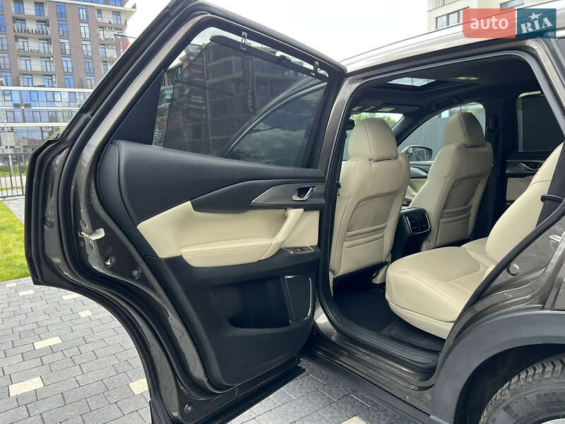 Внедорожник / Кроссовер Mazda CX-9 2016 в Ужгороде
