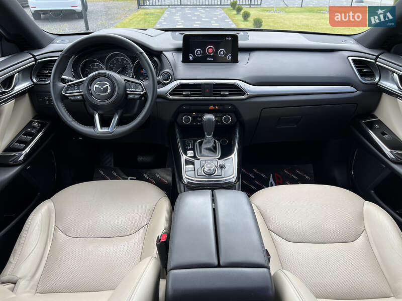 Внедорожник / Кроссовер Mazda CX-9 2016 в Ужгороде