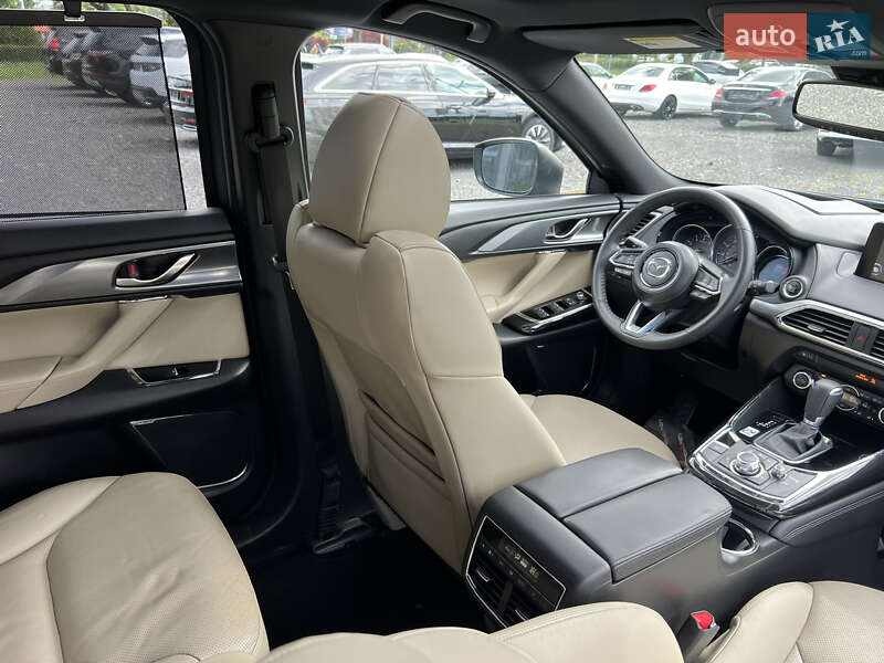 Внедорожник / Кроссовер Mazda CX-9 2016 в Ужгороде