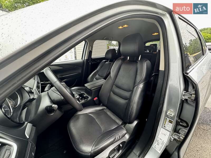 Внедорожник / Кроссовер Mazda CX-9 2017 в Киеве