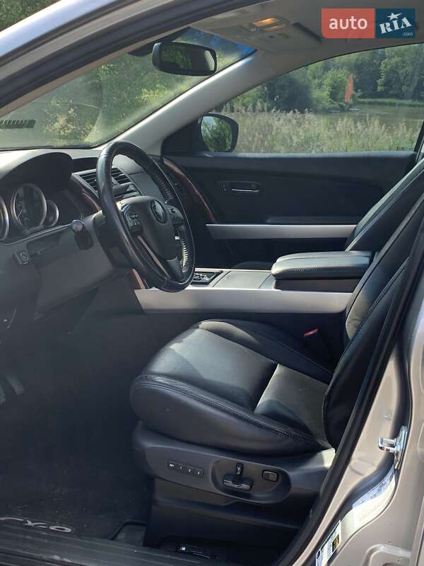 Внедорожник / Кроссовер Mazda CX-9 2015 в Киеве фото 6 Внедорожник / Кроссовер Mazda CX-9 2015 в Киеве