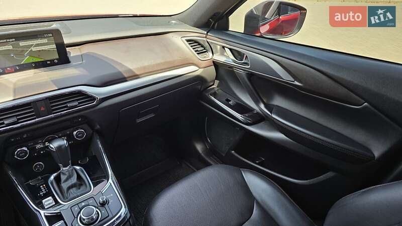 Внедорожник / Кроссовер Mazda CX-9 2017 в Харькове