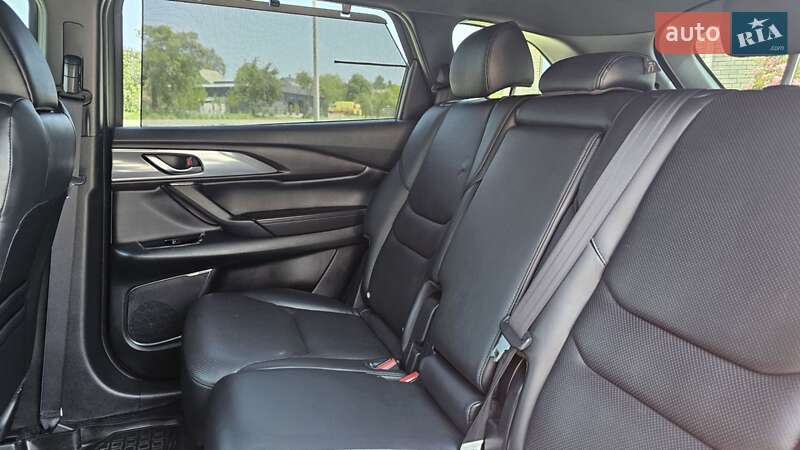 Внедорожник / Кроссовер Mazda CX-9 2017 в Харькове