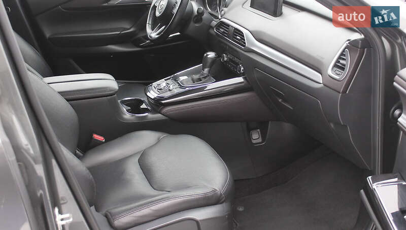 Позашляховик / Кросовер Mazda CX-9 2018 в Львові