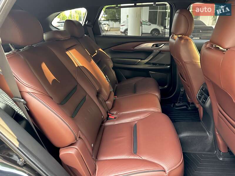 Внедорожник / Кроссовер Mazda CX-9 2016 в Днепре