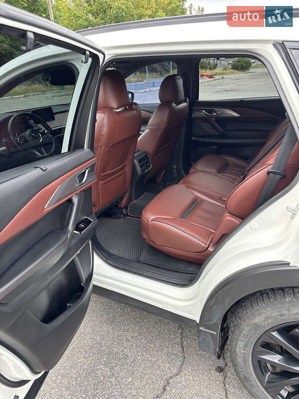 Позашляховик / Кросовер Mazda CX-9 2016 в Дніпрі