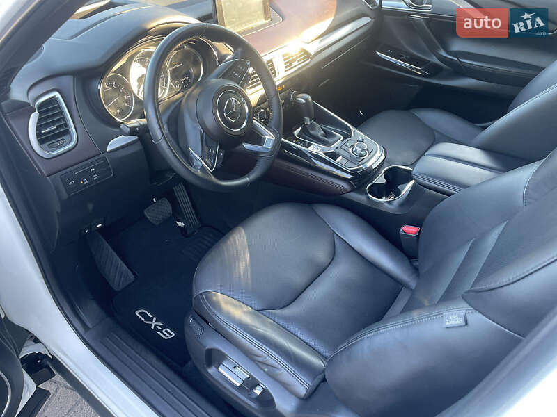 Позашляховик / Кросовер Mazda CX-9 2017 в Яворові