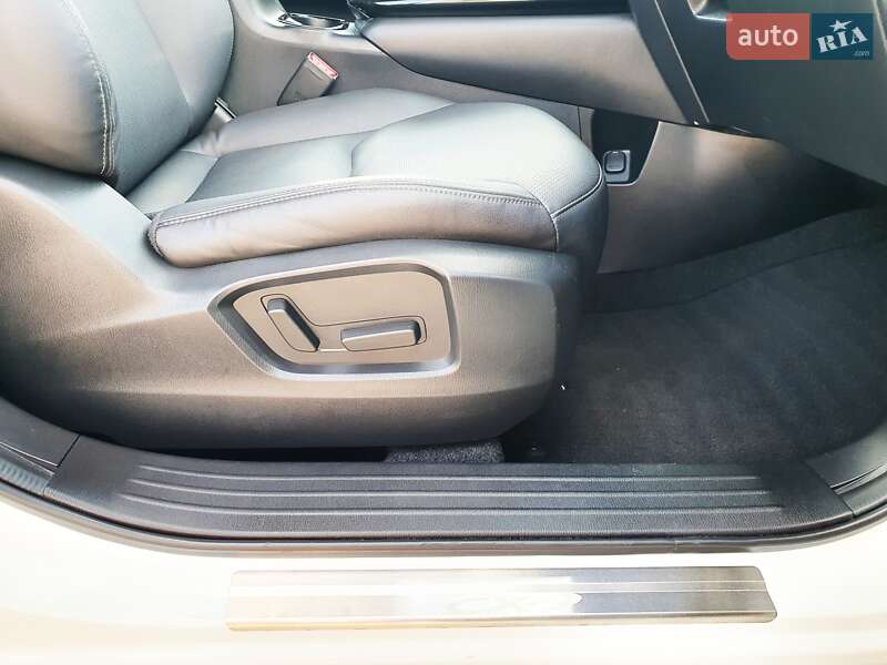 Внедорожник / Кроссовер Mazda CX-9 2021 в Киеве