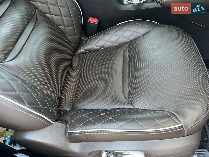 Позашляховик / Кросовер Mazda CX-9 2021 в Києві