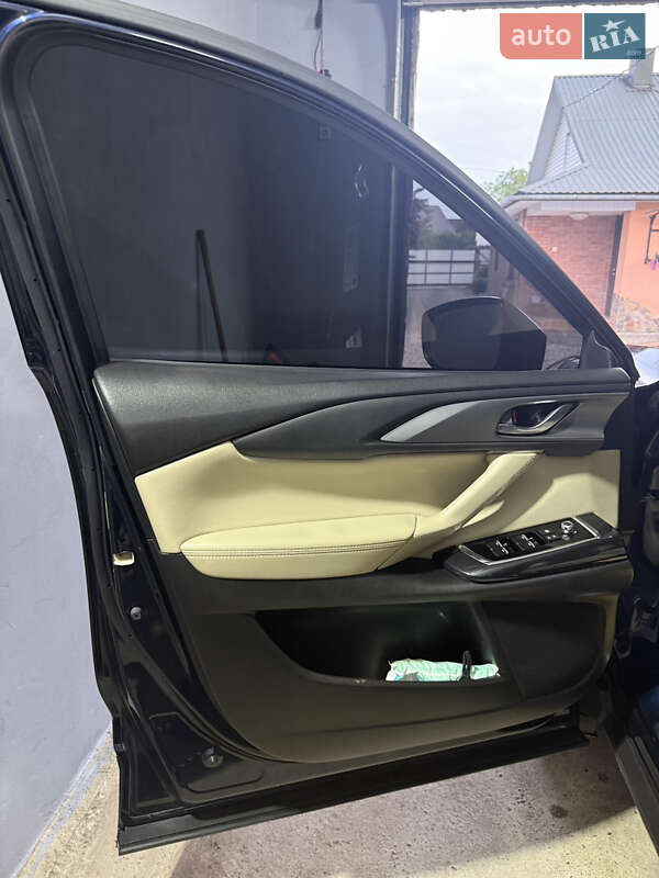 Внедорожник / Кроссовер Mazda CX-9 2016 в Калуше