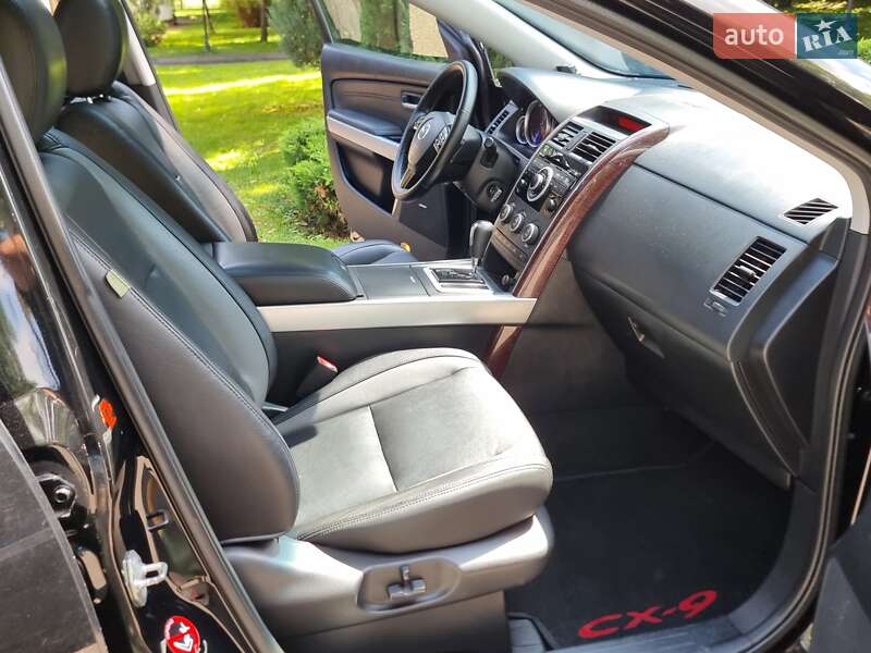 Внедорожник / Кроссовер Mazda CX-9 2008 в Киеве