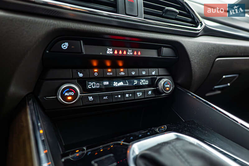 Внедорожник / Кроссовер Mazda CX-9 2021 в Киеве