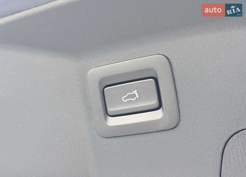 Внедорожник / Кроссовер Mazda CX-9 2022 в Киеве