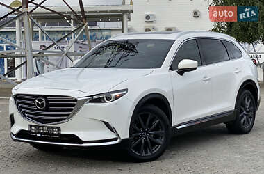 Позашляховик / Кросовер Mazda CX-9 2016 в Чернівцях