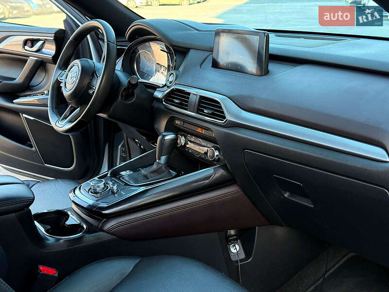 Внедорожник / Кроссовер Mazda CX-9 2016 в Львове